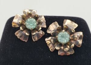 VTG Raleigh 1/20 12K Gold Filled Flower Sterling Silver Clip Earrings Blue Glass